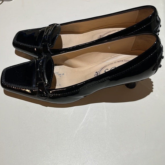 TOD’S Made In Italy Black Loafer Driving Shoe Style Patent Pumps Women’s Size 7 - Picture 4 of 11